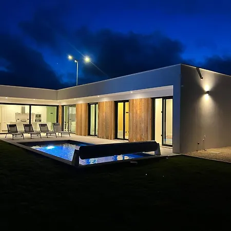 Al Casa Branca Villa Lourinhã